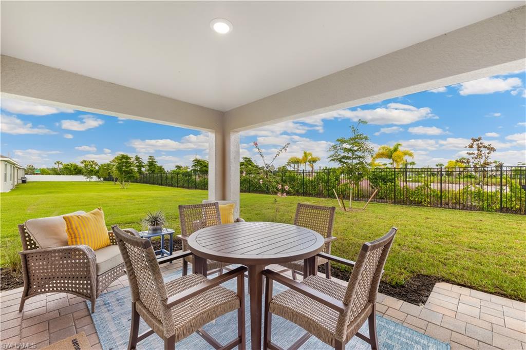 2687 Star Coral Dr Property Photo 14