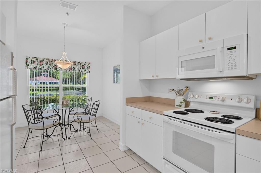 975 Tarpon Cove Dr 103 Property Photo 12
