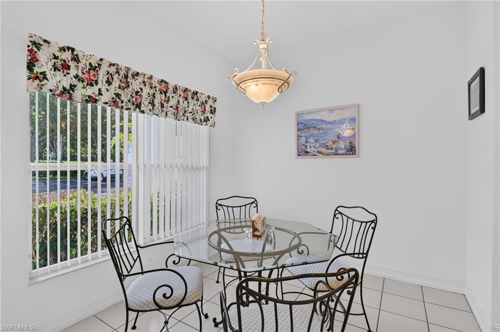 975 Tarpon Cove Dr 103 Property Photo 14