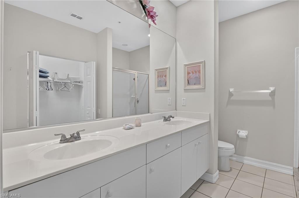 975 Tarpon Cove Dr 103 Property Photo 25