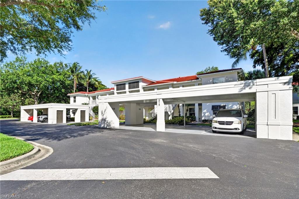 975 Tarpon Cove Dr 103 Property Photo 30