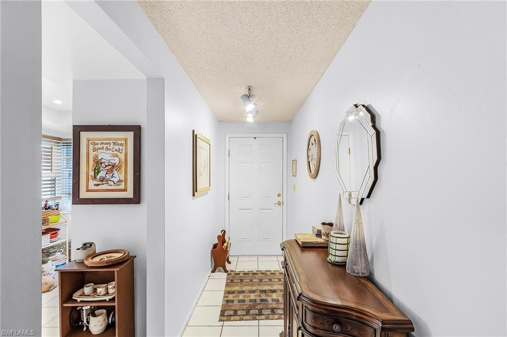 5579 Rattlesnake Hammock Rd B9 Property Photo 2