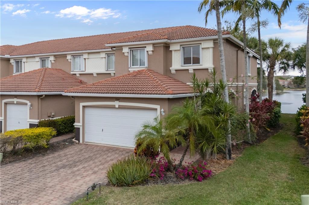 9544 Roundstone Cir Property Photo 33