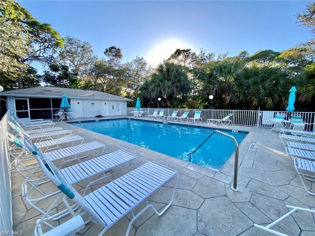 290 Naples Cove Dr 2206 Property Photo 10