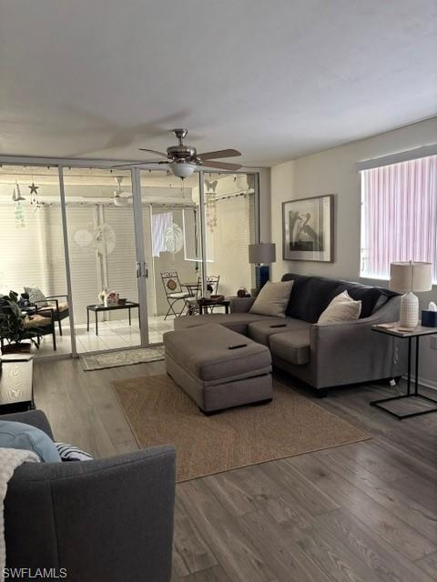 290 Naples Cove Dr 2206 Property Photo 23
