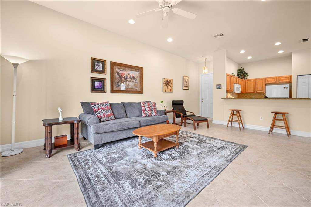 11104 Yellow Poplar Dr Property Photo 6