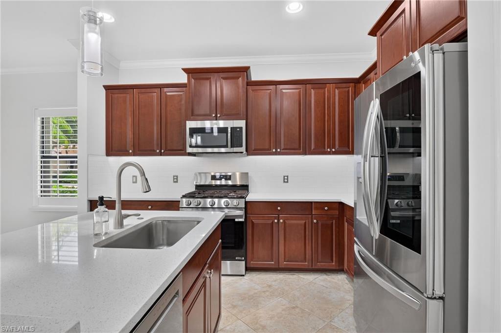 21567 Cascina Dr Property Photo 9