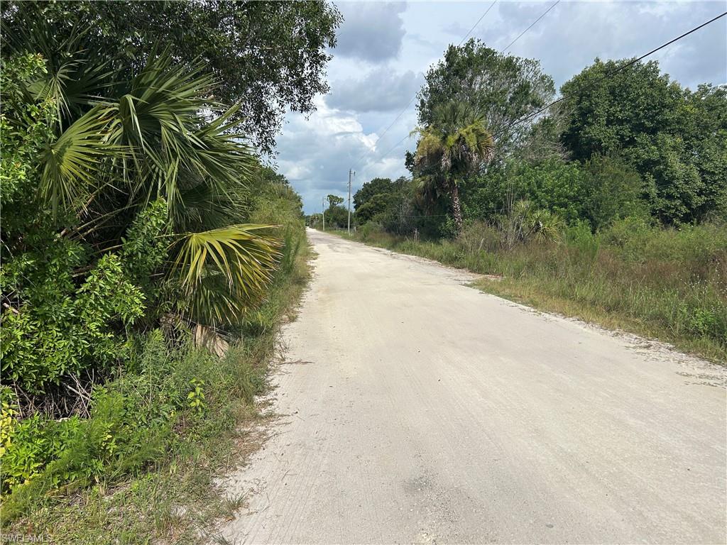 1070 Limpkin Rd Property Photo 4