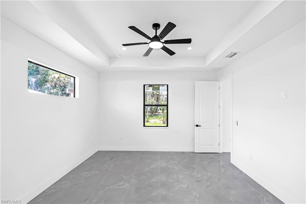 716 Connecticut Ln Property Photo 14