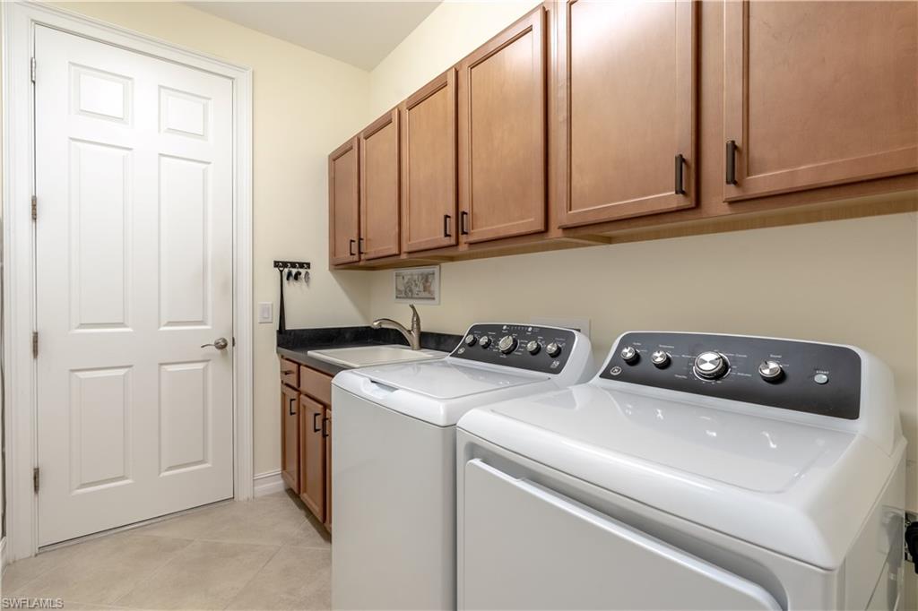 7807 Bucks Run Dr Property Photo 14