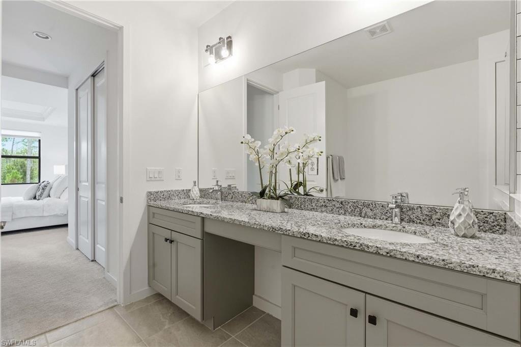13081 Pembroke Dr Property Photo 14