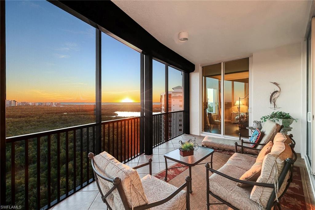 455 Cove Tower Dr 1701 Property Photo 4