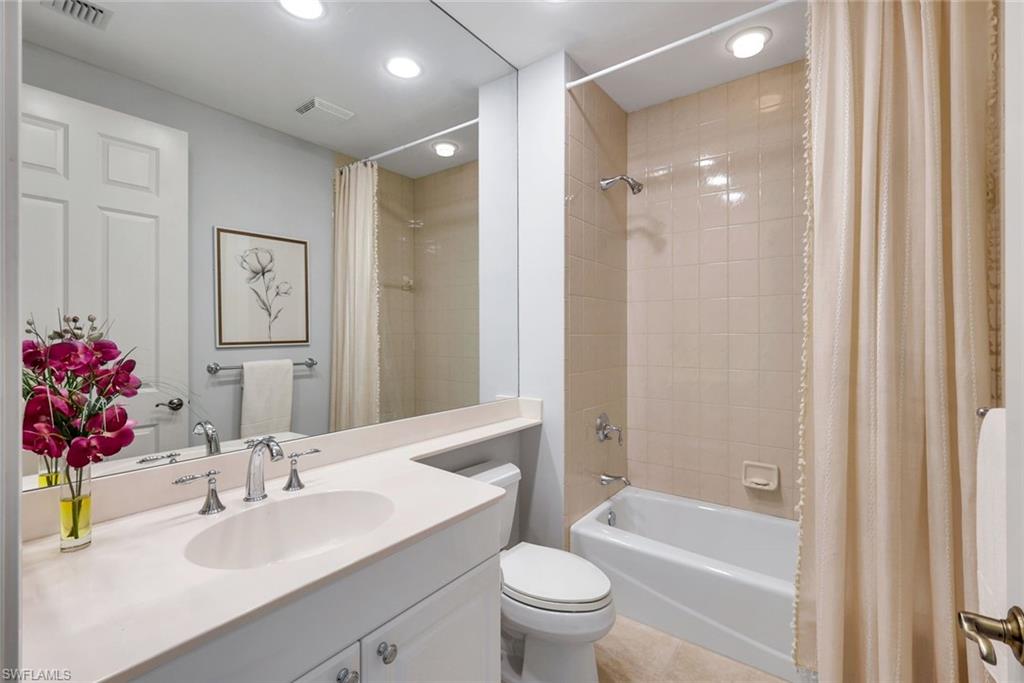 455 Cove Tower Dr 1701 Property Photo 25