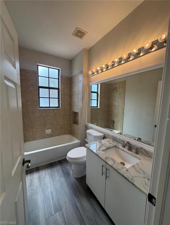 7614 Bristol Cir Property Photo 9