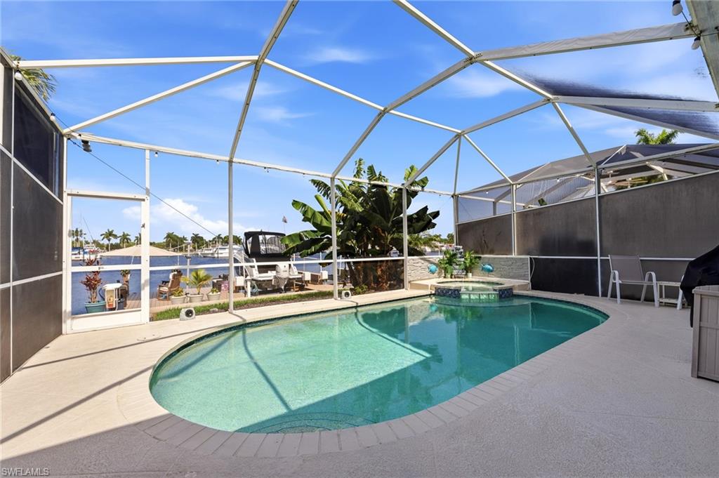 326 Stella Maris Dr S Property Photo 8