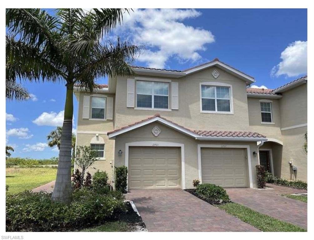 2763 Citrus ST Property Photo 1