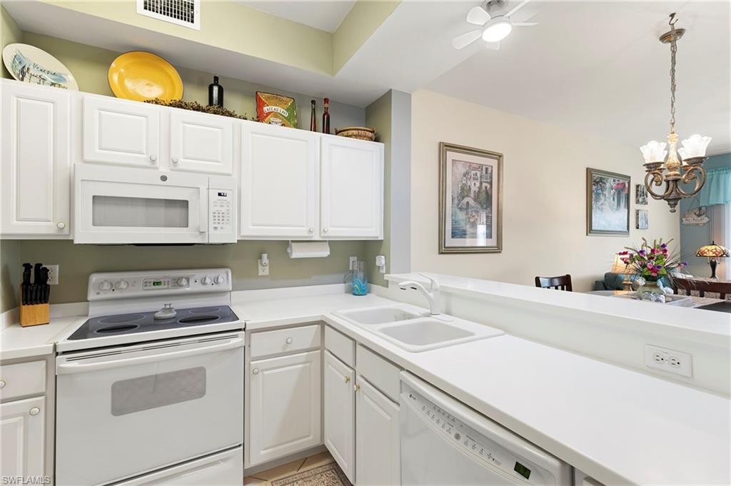 3935 Loblolly Bay Dr 303 Property Photo 8