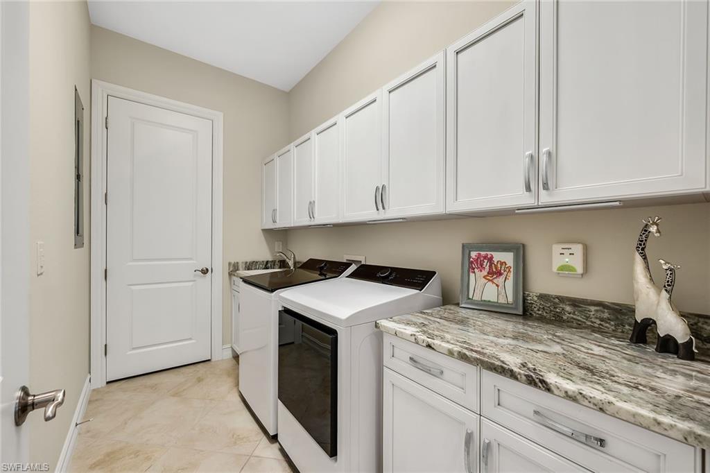 7825 Hawthorne Dr 2104 Property Photo 28