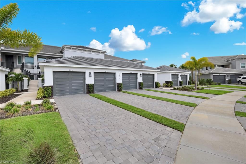 11811 Venetian Lagoon Dr 204 Property Photo 2