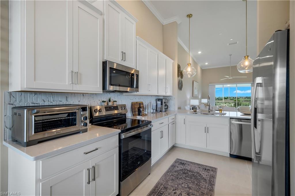 11811 Venetian Lagoon Dr 204 Property Photo 13