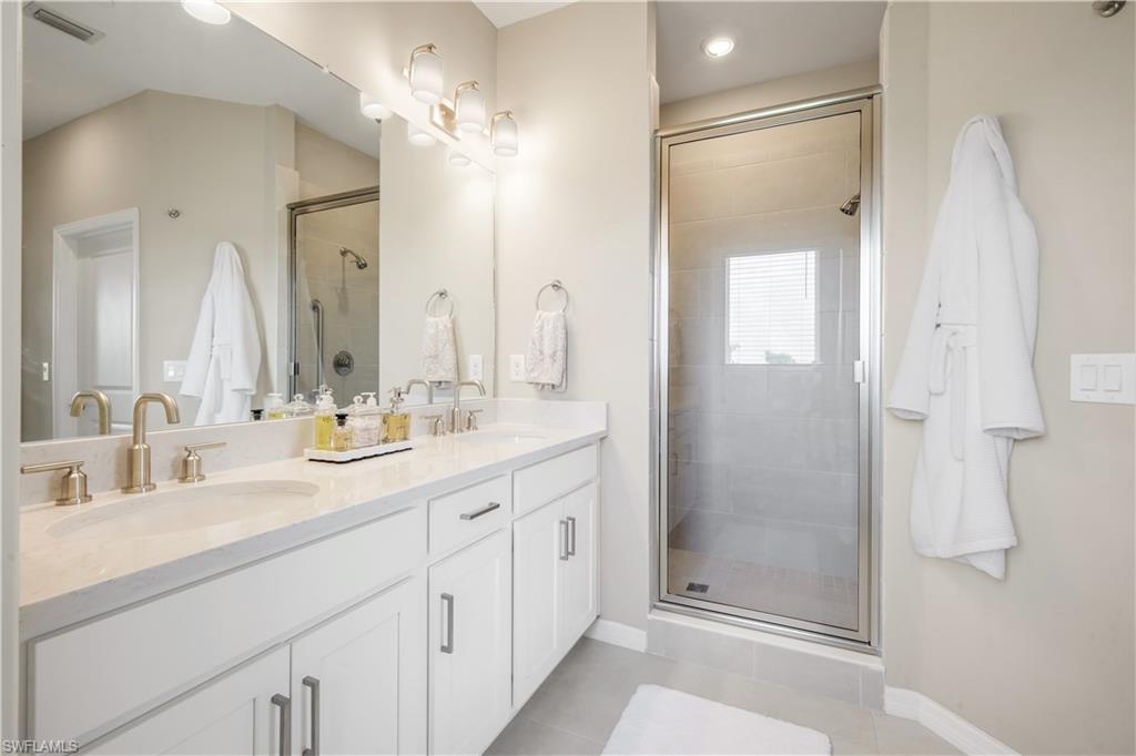 11811 Venetian Lagoon Dr 204 Property Photo 26