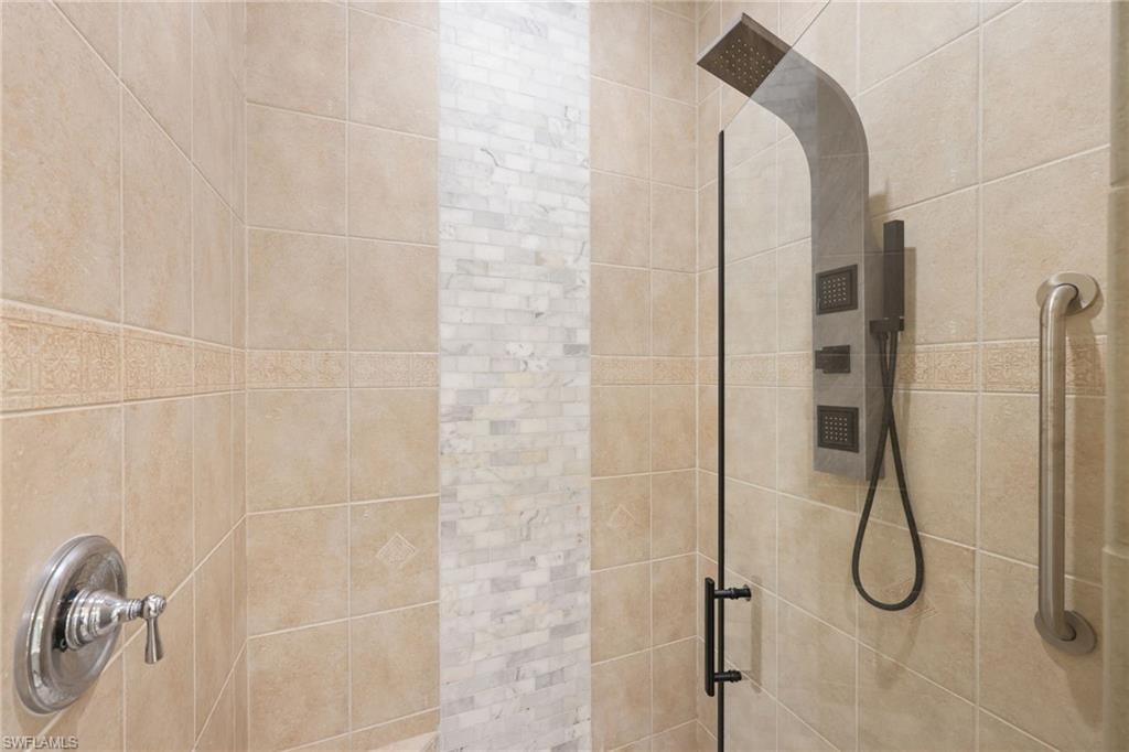 1419 Serrano Cir Property Photo 27