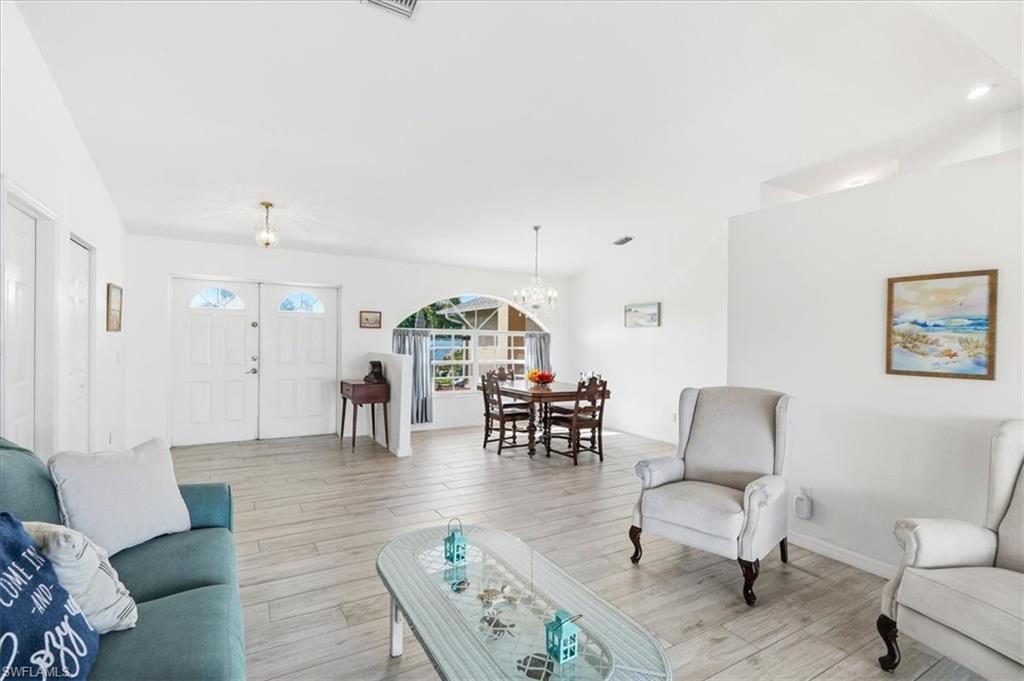1702 11th Ave Property Photo 6
