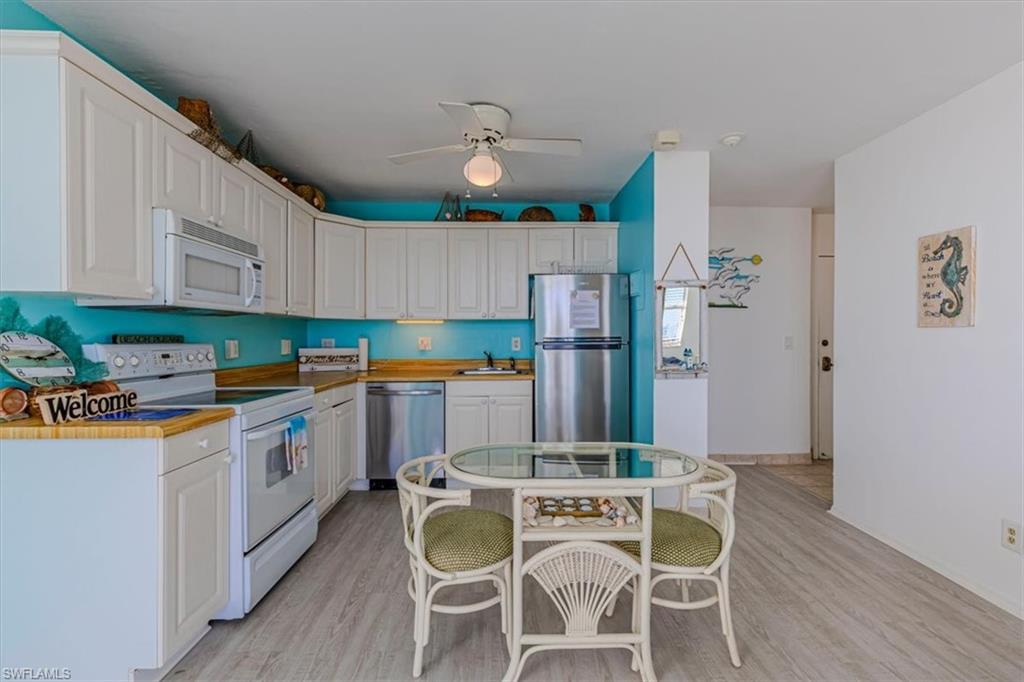 7330 Estero Blvd 1107 Property Photo 6