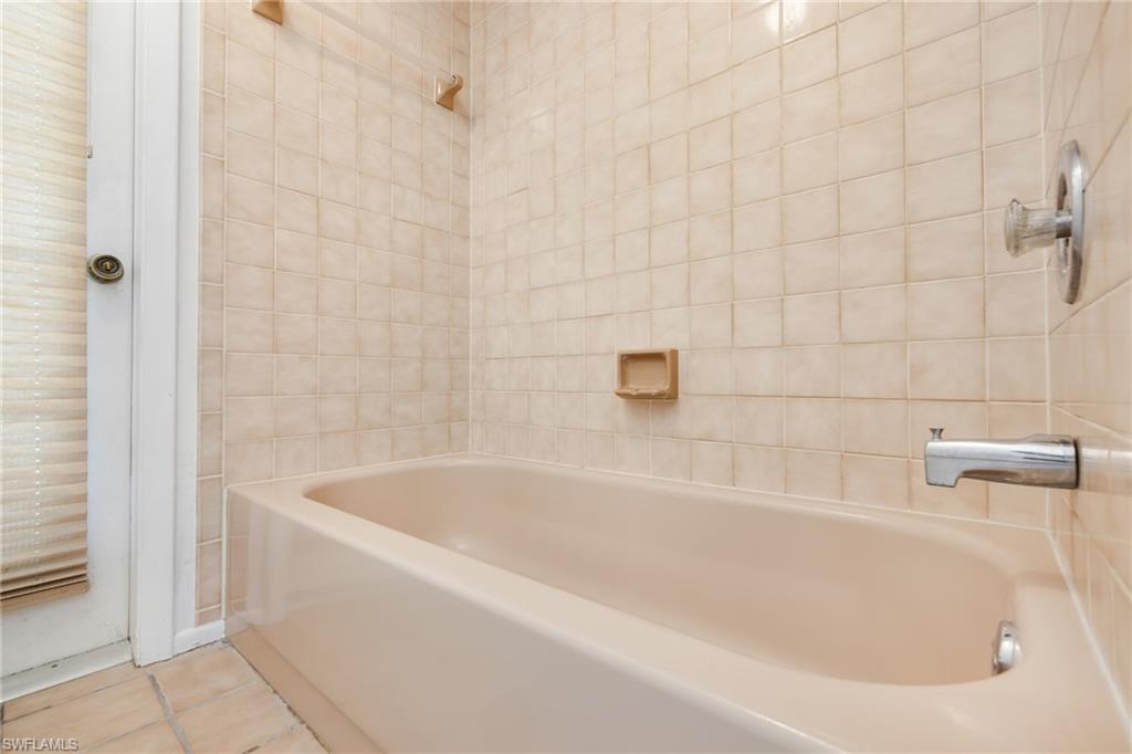 19112 Pine Run Ln Property Photo 25