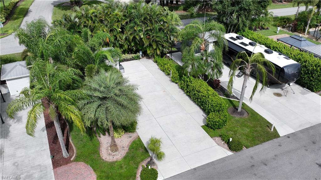 10070 Parkwood Dr Property Photo 9