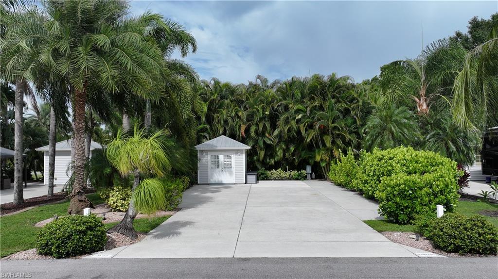 10070 Parkwood Dr Property Photo 10