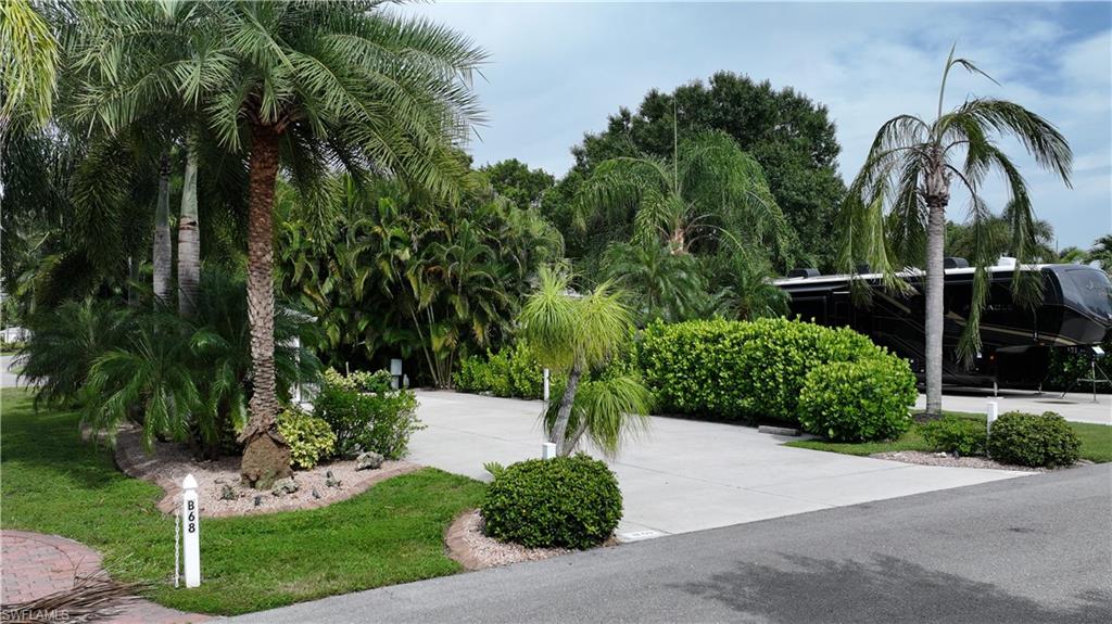 10070 Parkwood Dr Property Photo 12