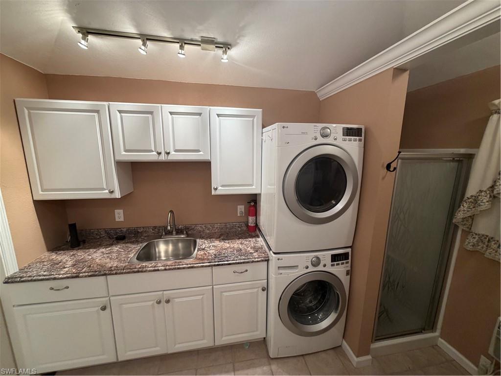 10070 Parkwood Dr Property Photo 24