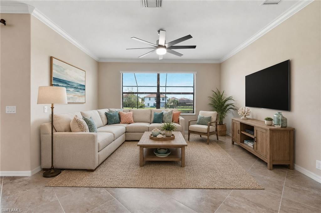 4381 Madagascar Palm Way Property Photo 15