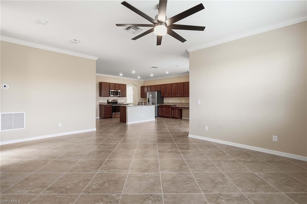 4381 Madagascar Palm Way Property Photo 17