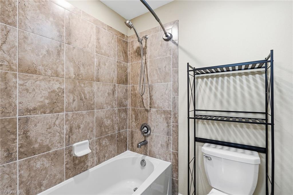 4381 Madagascar Palm Way Property Photo 33