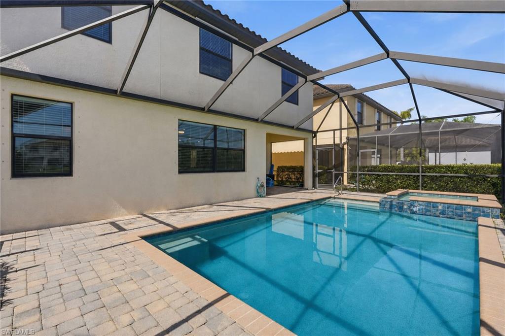 4381 Madagascar Palm Way Property Photo 38