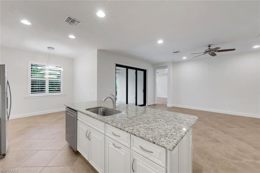 16367 Halberry Ln Property Photo 15