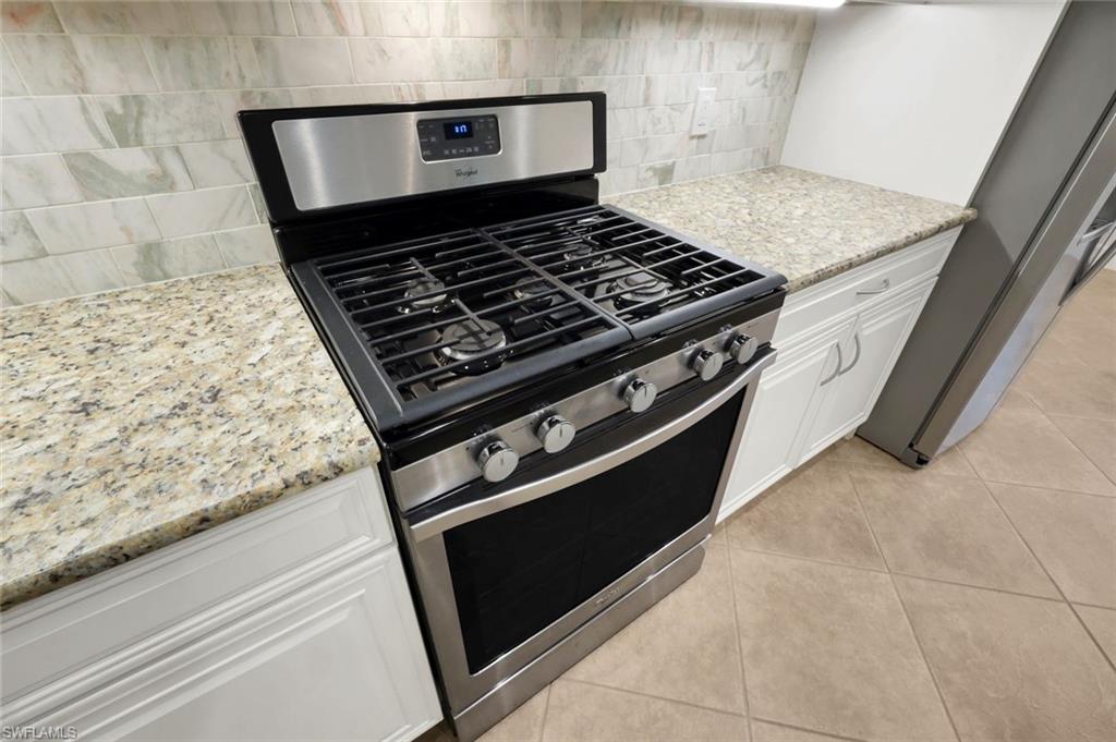 16367 Halberry Ln Property Photo 17