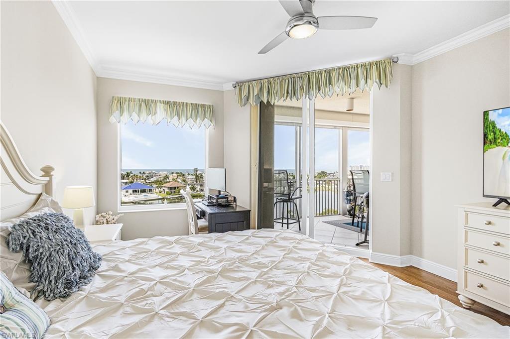 4192 Bay Beach Ln 875 Property Photo 14
