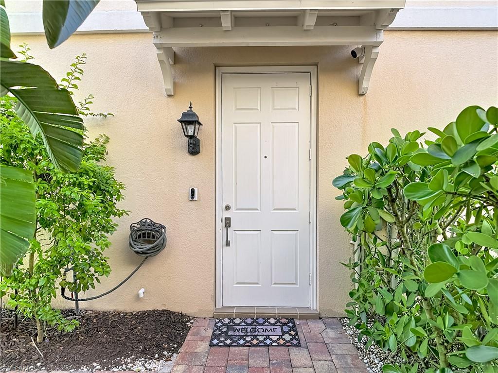 28524 Alessandria Cir Property Photo 4