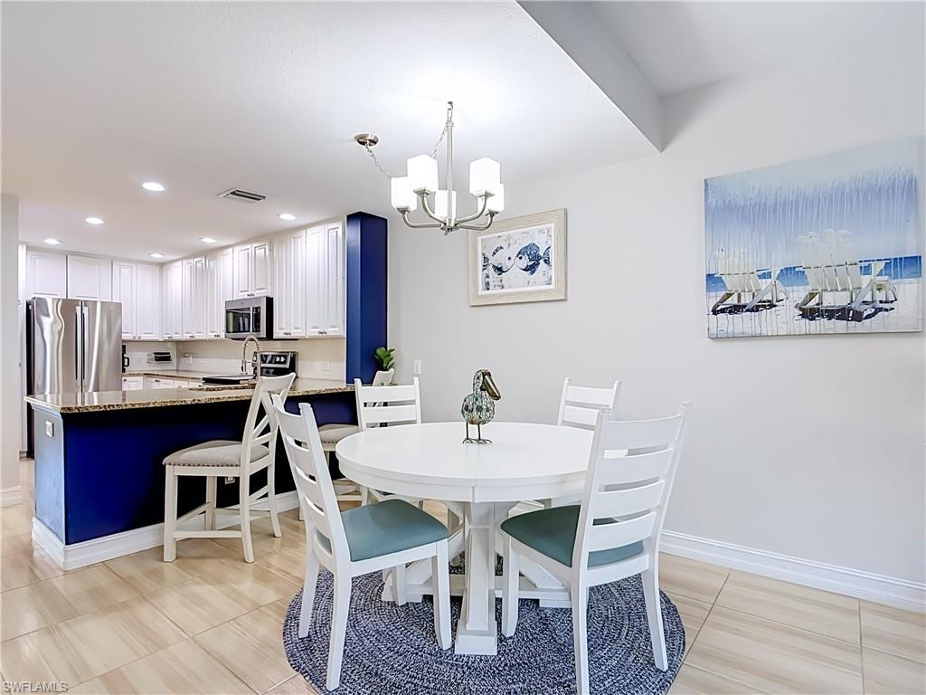 28524 Alessandria Cir Property Photo 11