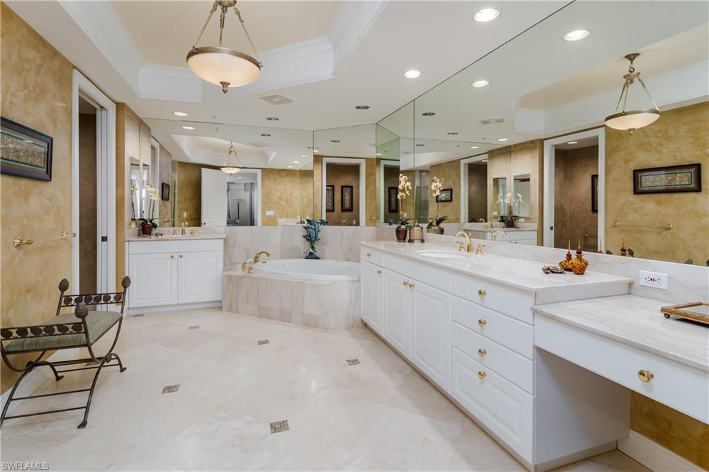 970 Cape Marco Dr 504 Property Photo 27