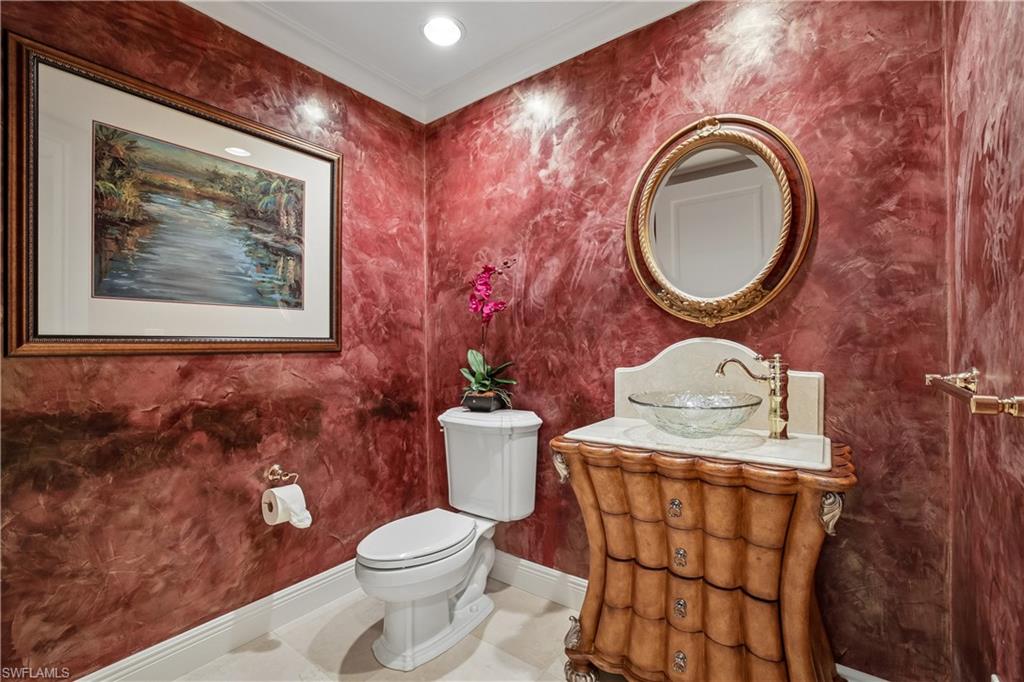 970 Cape Marco Dr 504 Property Photo 32