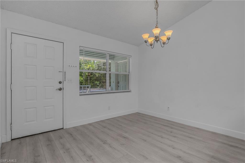 133 Wading Bird Cir 202 Property Photo 4