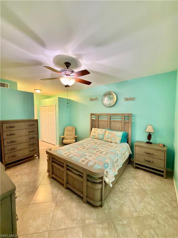 517 Robin Hood Cir 101 Property Photo 4