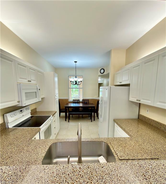 517 Robin Hood Cir 101 Property Photo 11