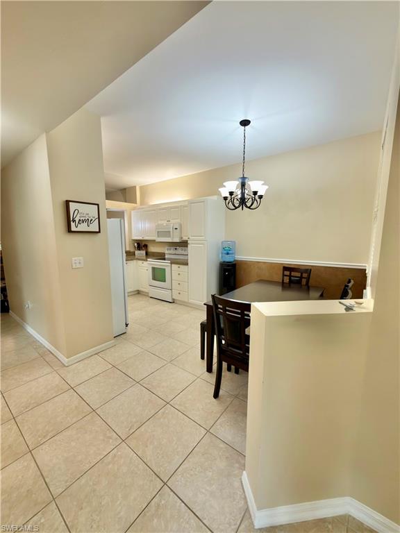 517 Robin Hood Cir 101 Property Photo 12
