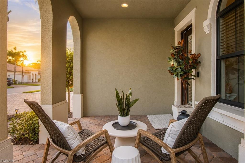 4433 Tamarind Way Property Photo 8