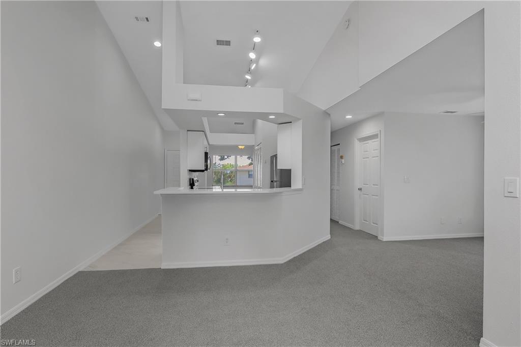 226026418 Property Photo 8